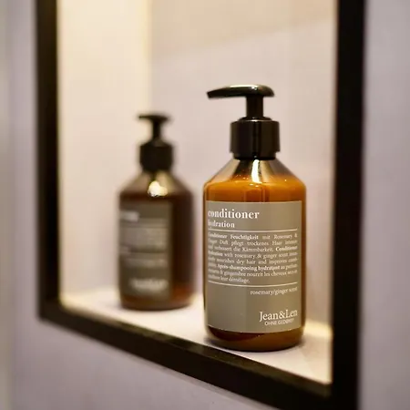 Edler Wohnraum Luxurioeses Im Zentrum Mit Balkon, Kaffeevollautomat, Klima & Parkplatz * ツウィッカウ